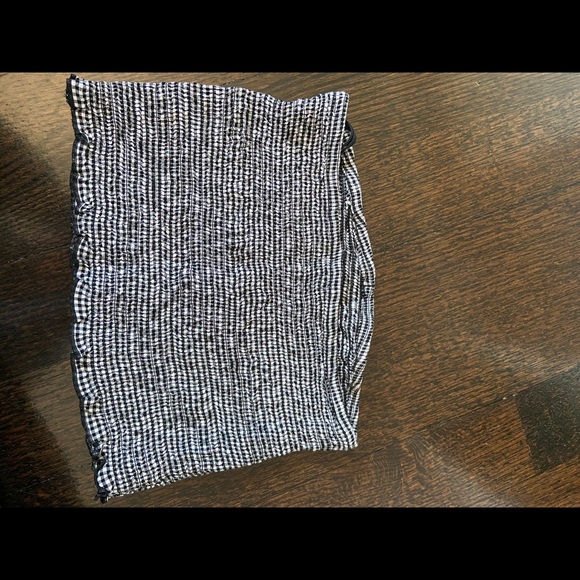 Garage black and white checkered tube top - Picture 3 of 3